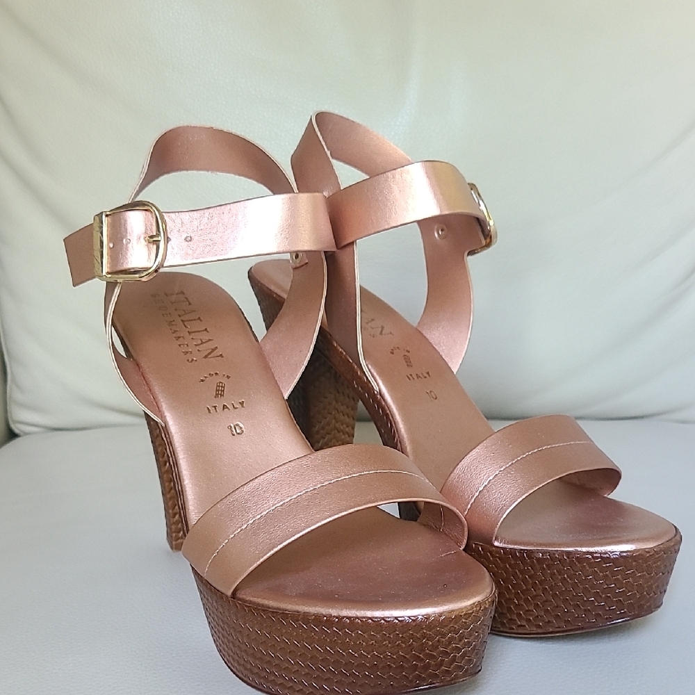 Italian Shoemakers Rose Gold Platform Sandals